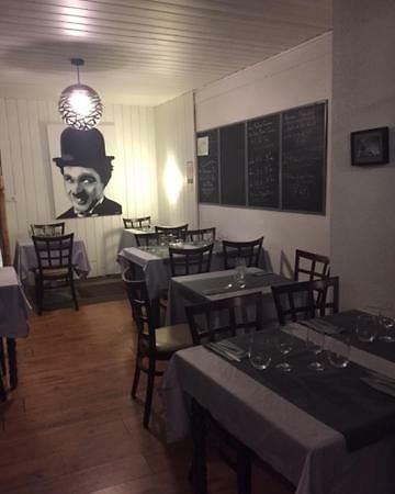 Pont-lʼAbbé Hotel La Tour D'Auvergne מראה חיצוני תמונה